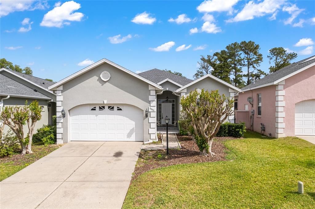 For Sale: $350,000 (3 beds, 2 baths, 2117 Square Feet)