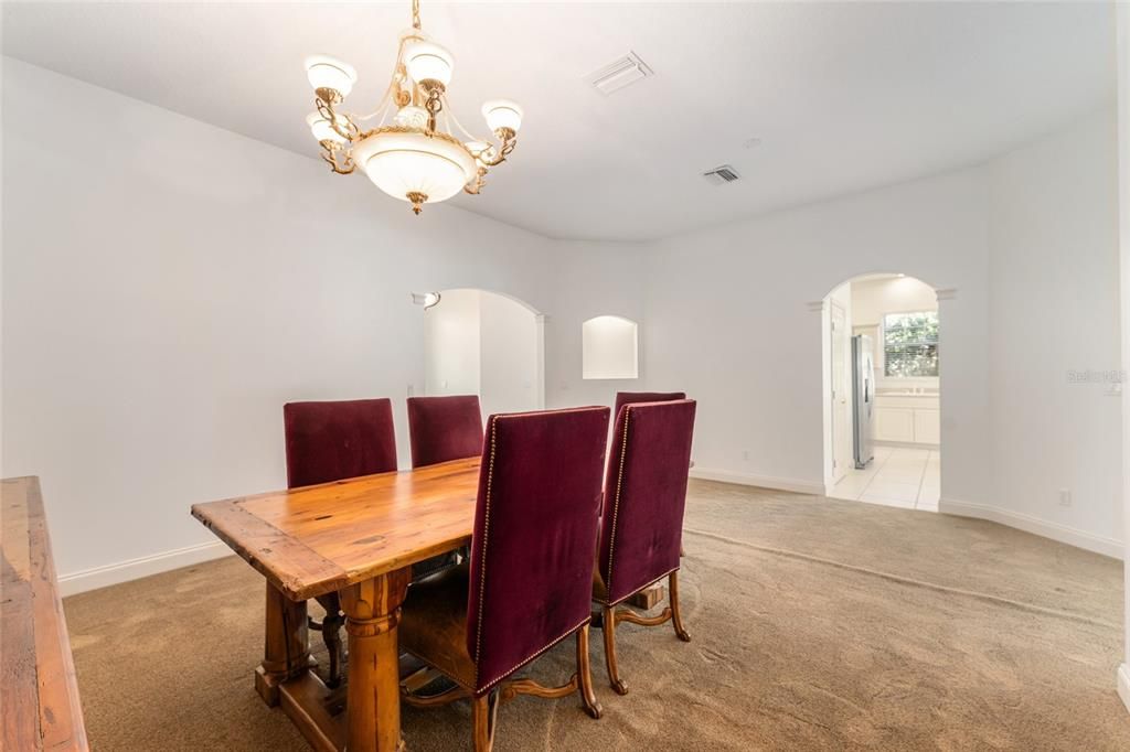 For Sale: $350,000 (3 beds, 2 baths, 2117 Square Feet)