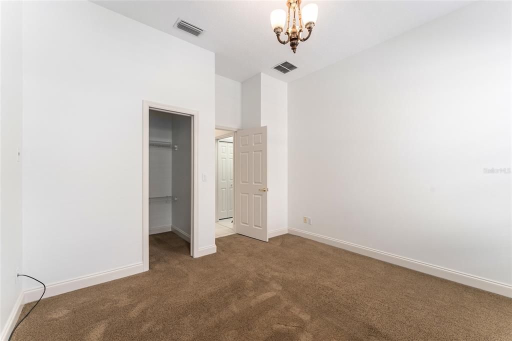 For Sale: $350,000 (3 beds, 2 baths, 2117 Square Feet)