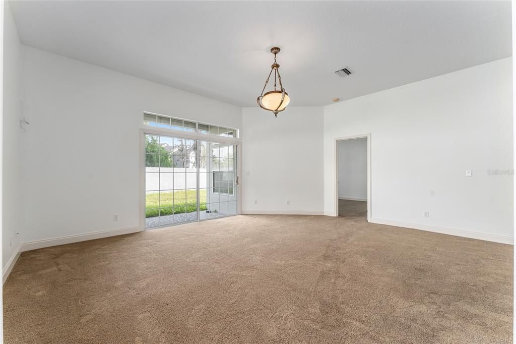 For Sale: $350,000 (3 beds, 2 baths, 2117 Square Feet)