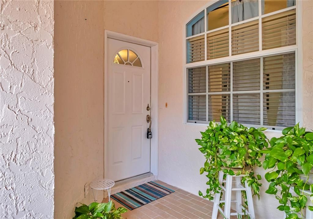 На продажу: $249,900 (3 спален, 2 ванн, 1466 Квадратных фут)