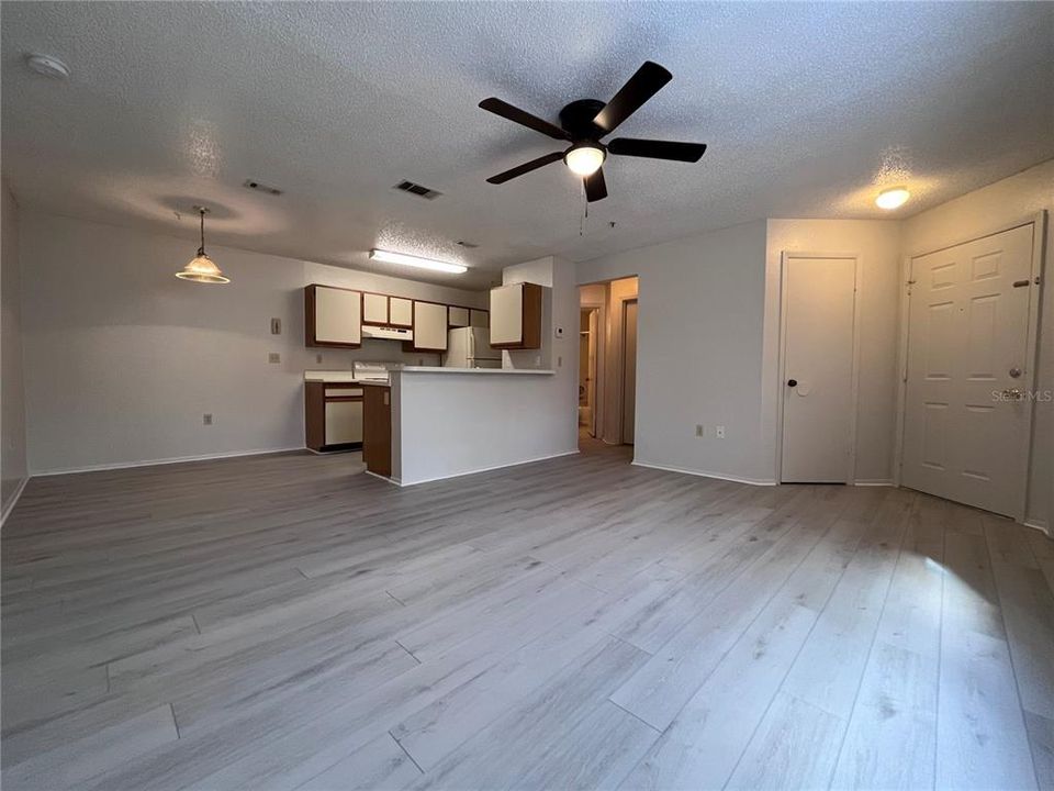 For Rent: $1,295 (2 beds, 2 baths, 1019 Square Feet)