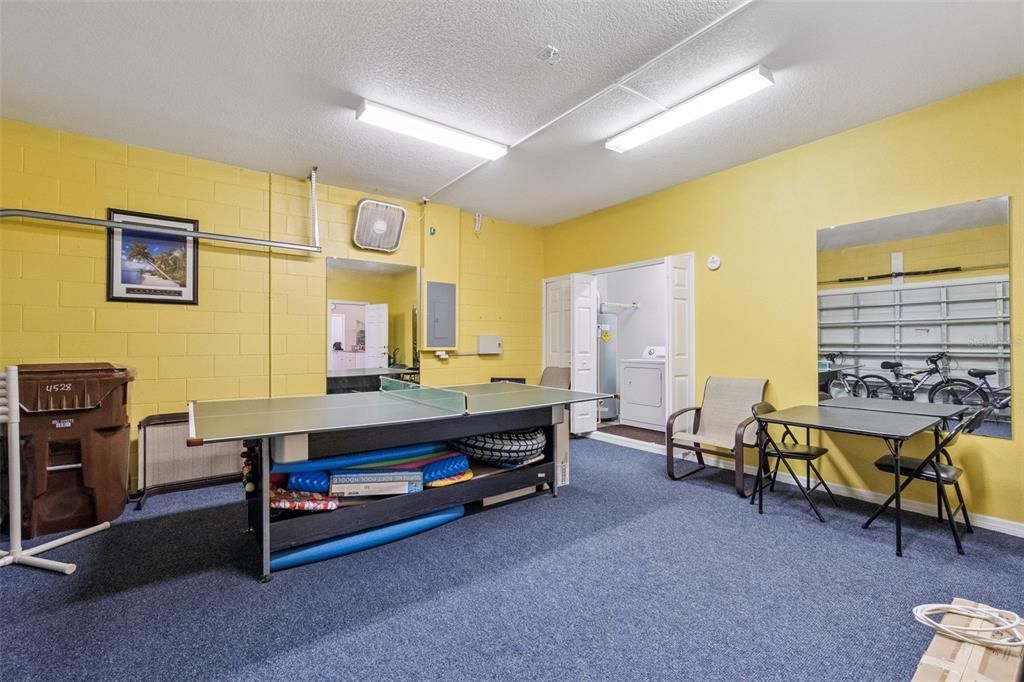 En Venta: $470,000 (4 camas, 4 baños, 2081 Pies cuadrados)