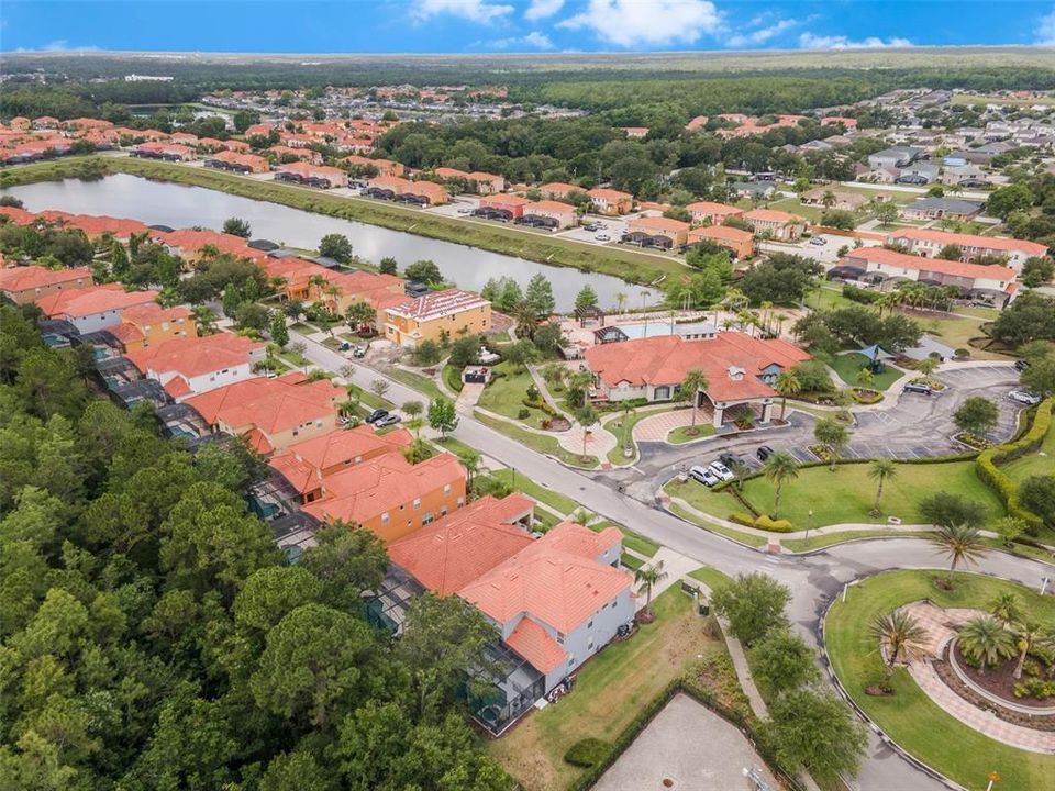 En Venta: $470,000 (4 camas, 4 baños, 2081 Pies cuadrados)