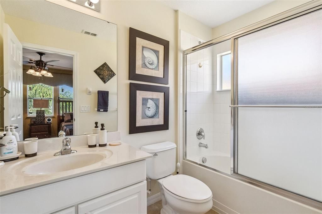 En Venta: $470,000 (4 camas, 4 baños, 2081 Pies cuadrados)