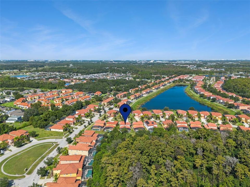 En Venta: $470,000 (4 camas, 4 baños, 2081 Pies cuadrados)