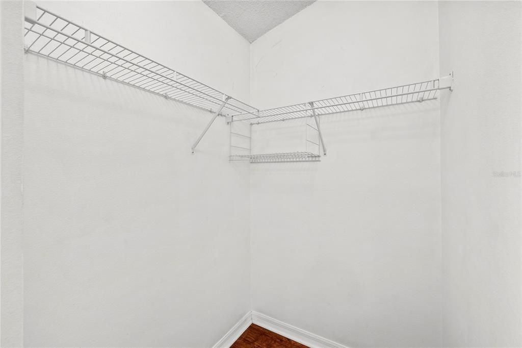 待售: $242,000 (3 贝兹, 3 浴室, 1412 平方英尺)