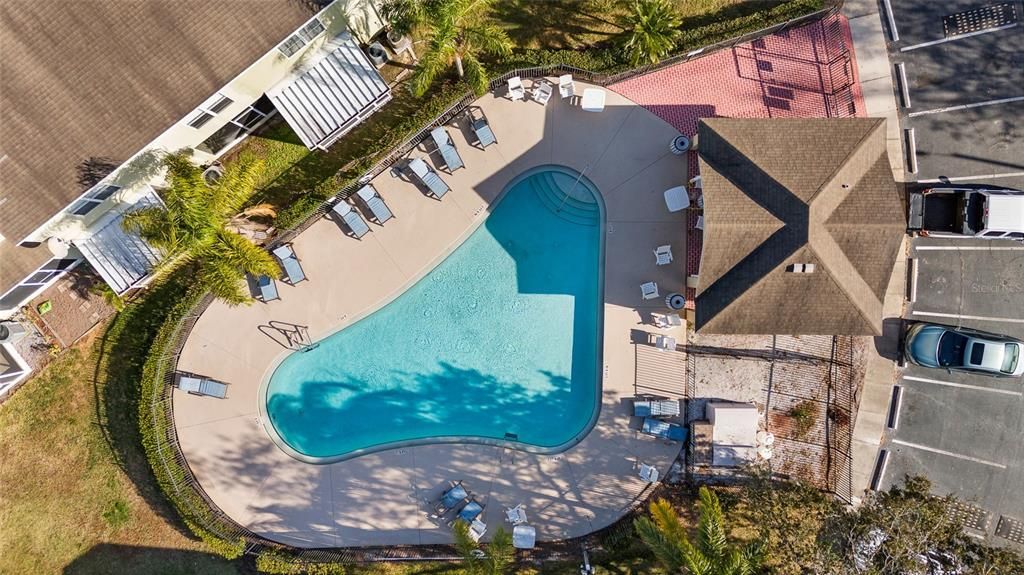 待售: $242,000 (3 贝兹, 3 浴室, 1412 平方英尺)