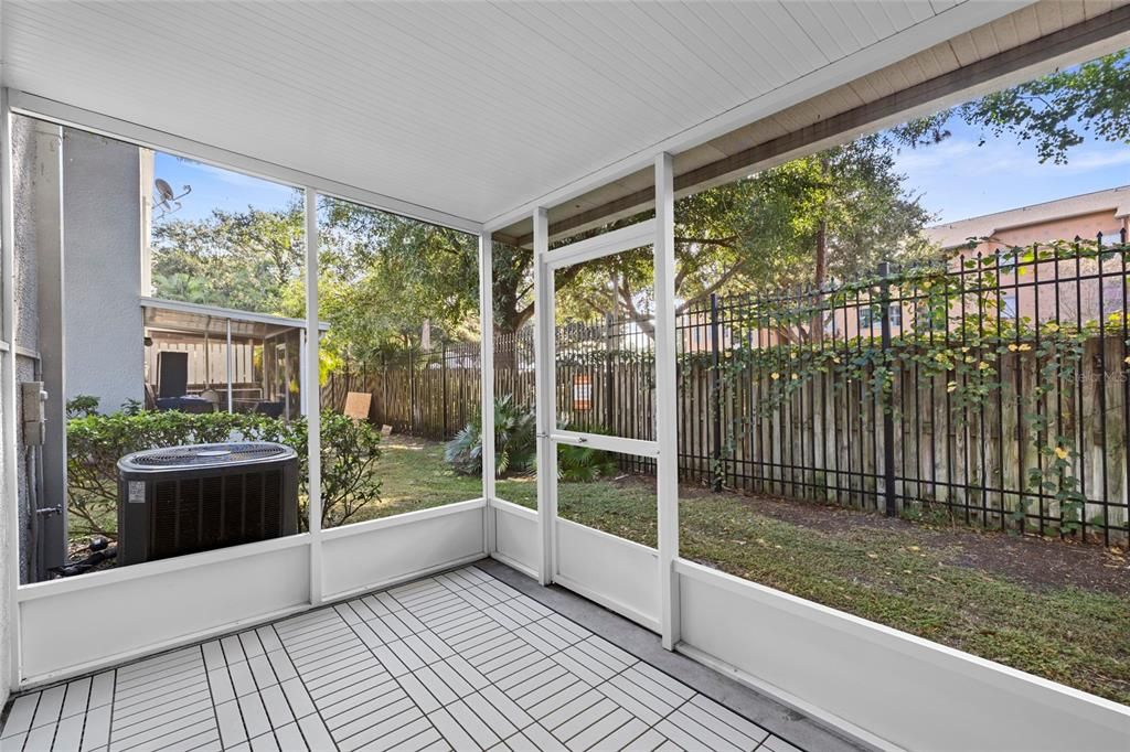 待售: $242,000 (3 贝兹, 3 浴室, 1412 平方英尺)