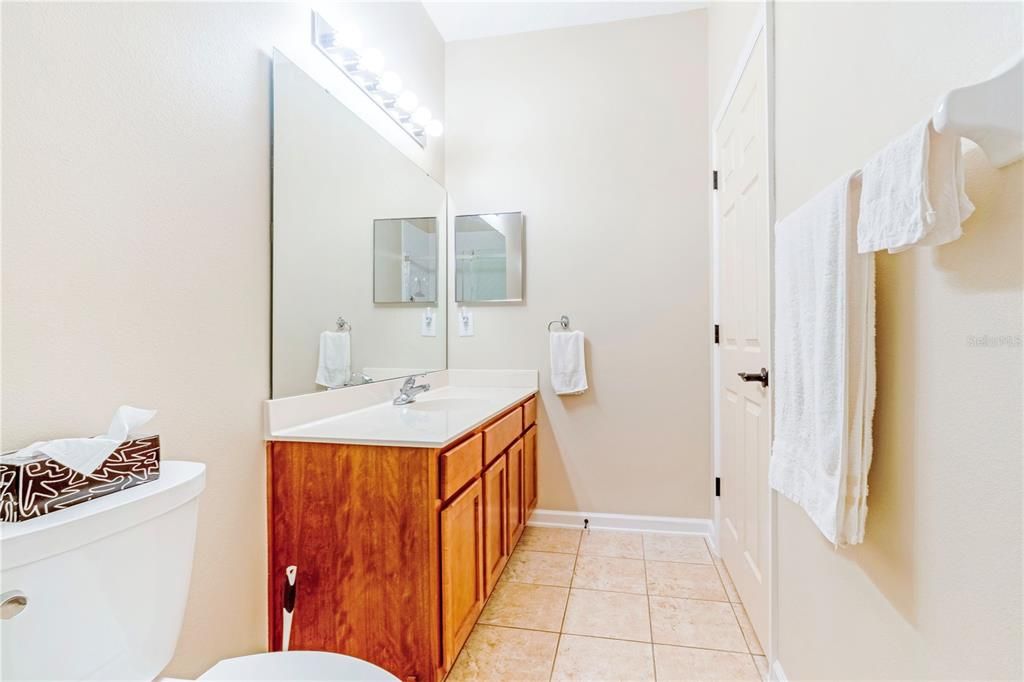 For Sale: $374,900 (3 beds, 2 baths, 1894 Square Feet)