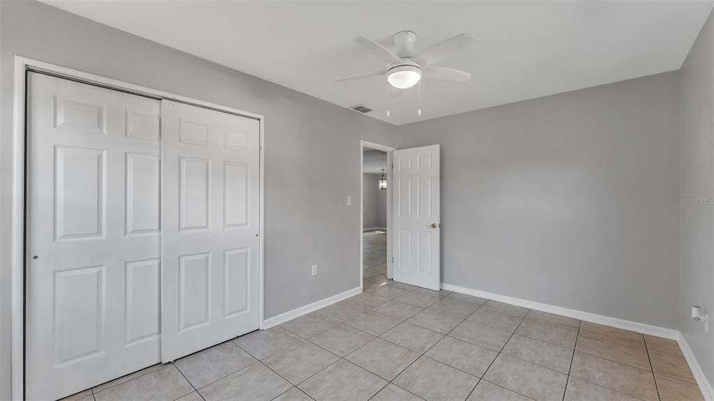 Activo con contrato: $269,900 (3 camas, 2 baños, 1212 Pies cuadrados)