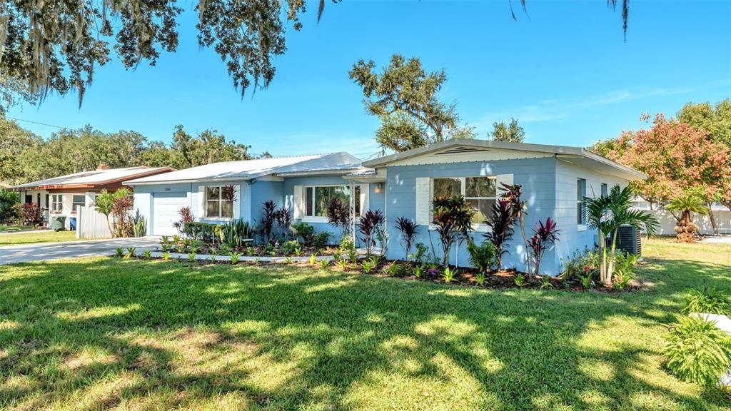 Activo con contrato: $269,900 (3 camas, 2 baños, 1212 Pies cuadrados)