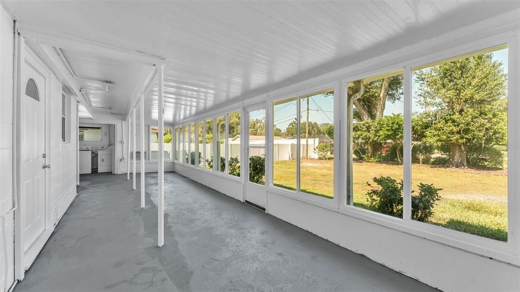 Activo con contrato: $269,900 (3 camas, 2 baños, 1212 Pies cuadrados)