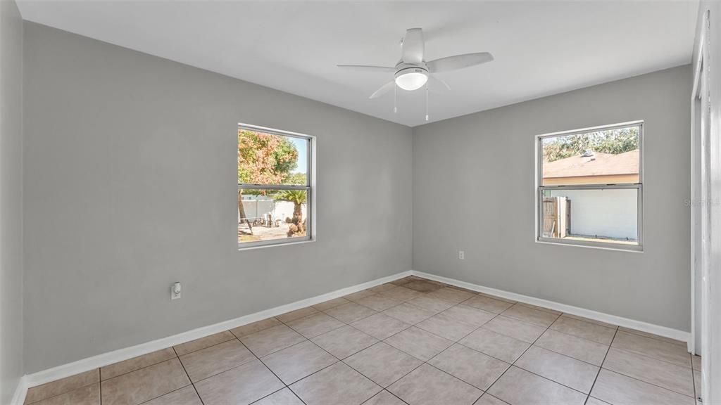 Activo con contrato: $269,900 (3 camas, 2 baños, 1212 Pies cuadrados)