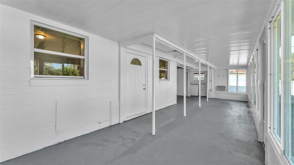 Activo con contrato: $269,900 (3 camas, 2 baños, 1212 Pies cuadrados)