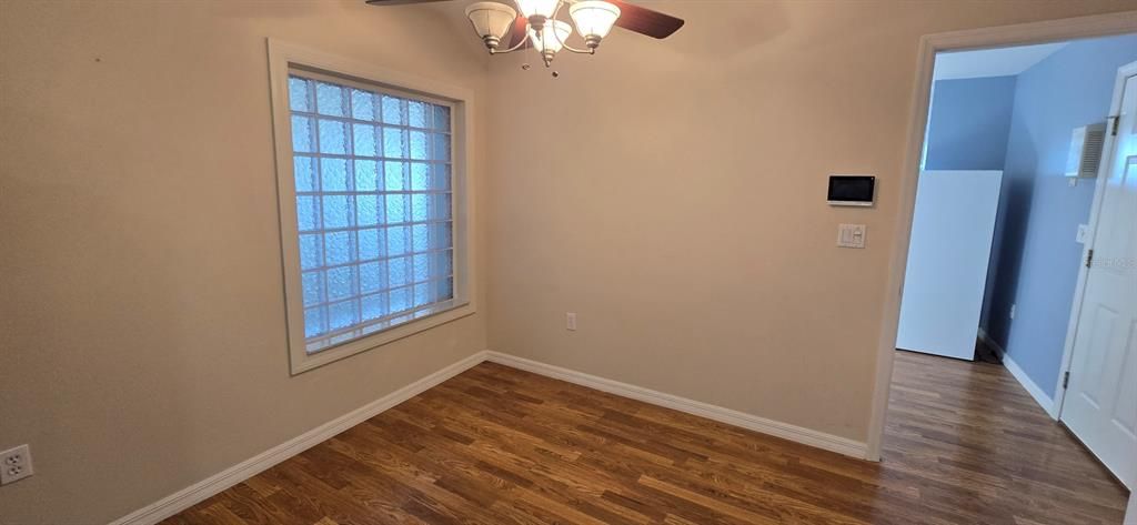 For Rent: $2,400 (3 beds, 2 baths, 2892 Square Feet)