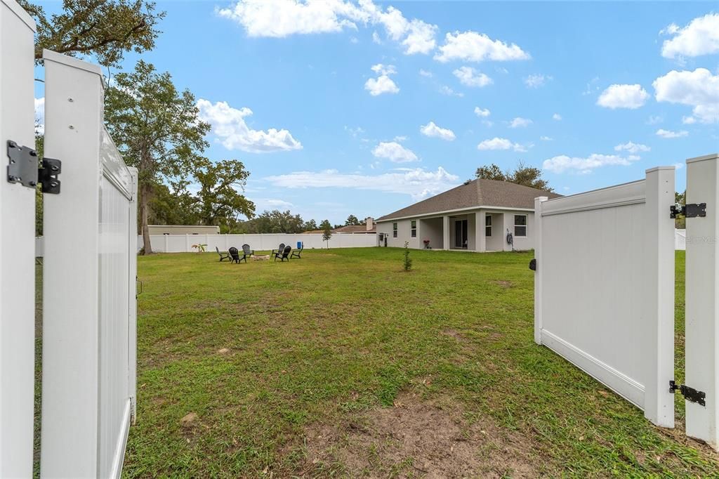 For Rent: $2,500 (4 beds, 3 baths, 2381 Square Feet)