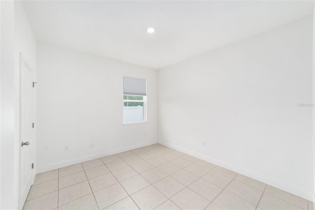 For Rent: $2,500 (4 beds, 3 baths, 2381 Square Feet)