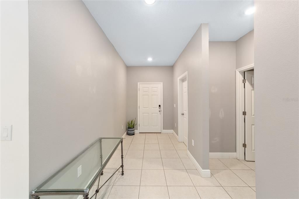 For Rent: $2,500 (4 beds, 3 baths, 2381 Square Feet)