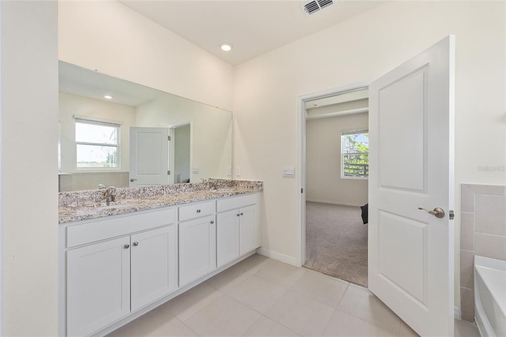 For Sale: $309,990 (3 beds, 2 baths, 1853 Square Feet)