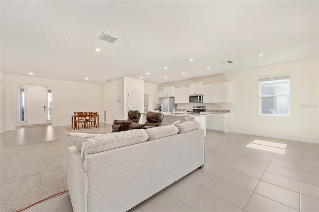 For Sale: $309,990 (3 beds, 2 baths, 1853 Square Feet)