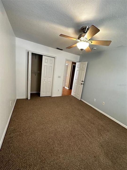 For Sale: $342,900 (3 beds, 2 baths, 1729 Square Feet)