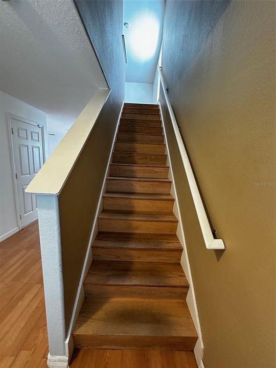 For Sale: $342,900 (3 beds, 2 baths, 1729 Square Feet)