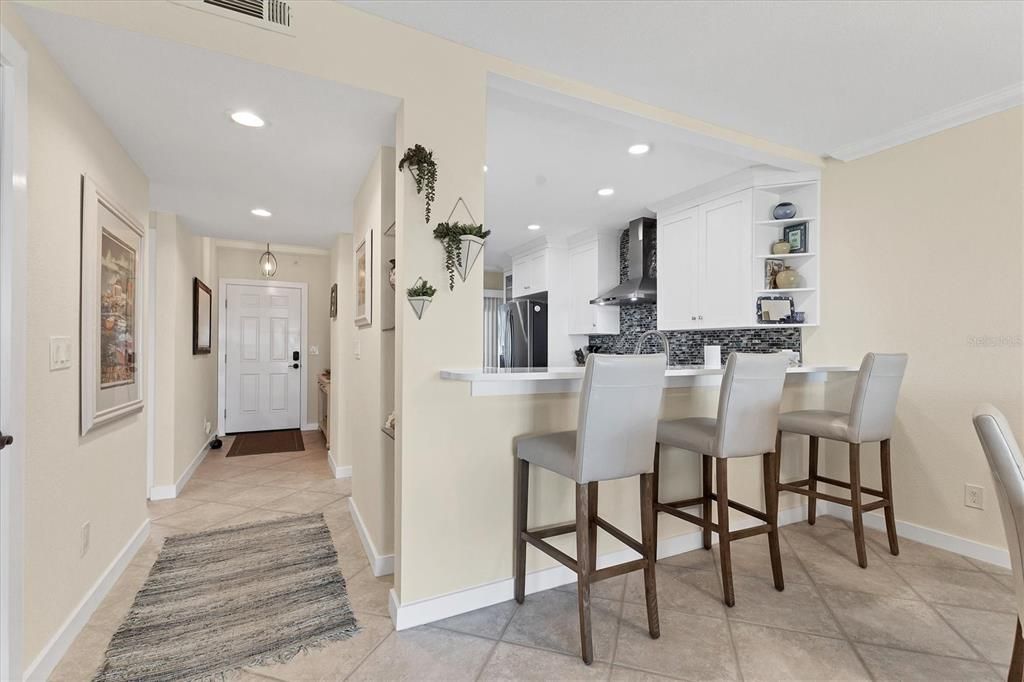 待售: $750,000 (2 贝兹, 2 浴室, 1581 平方英尺)