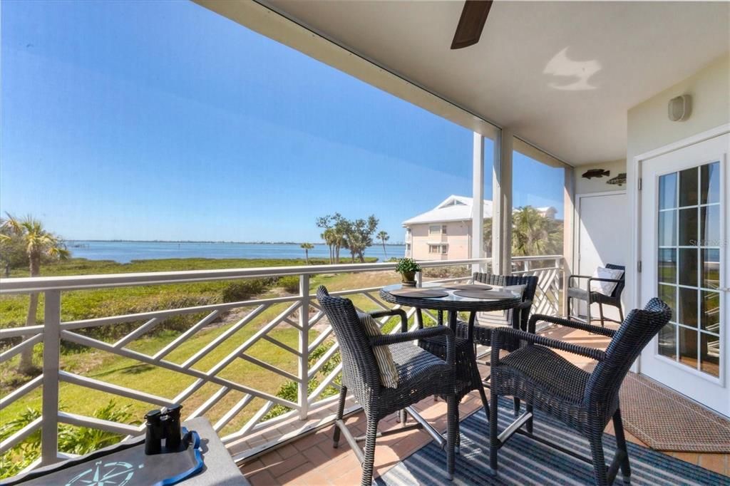 待售: $750,000 (2 贝兹, 2 浴室, 1581 平方英尺)