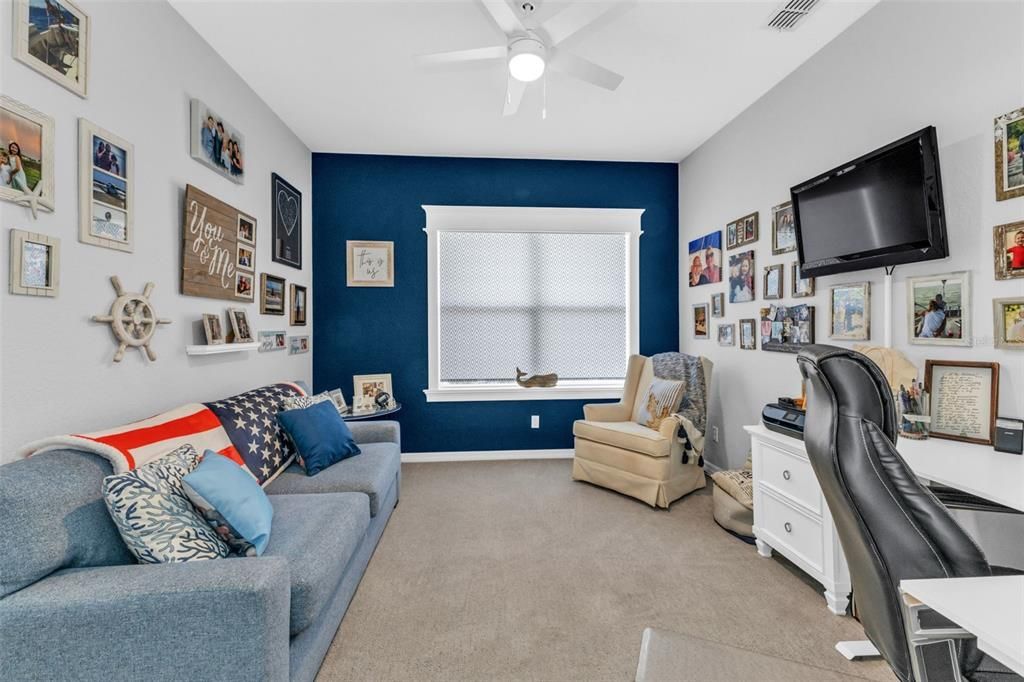 For Sale: $399,000 (2 beds, 2 baths, 1847 Square Feet)