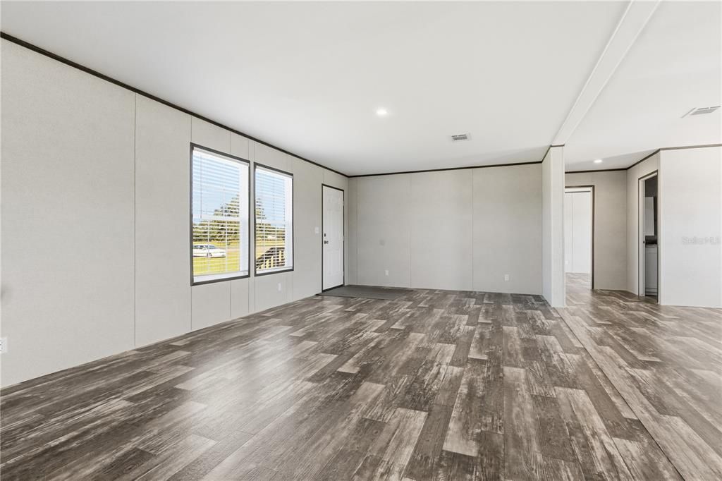 На продажу: $289,000 (3 спален, 2 ванн, 1568 Квадратных фут)