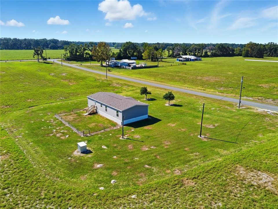 На продажу: $289,000 (3 спален, 2 ванн, 1568 Квадратных фут)