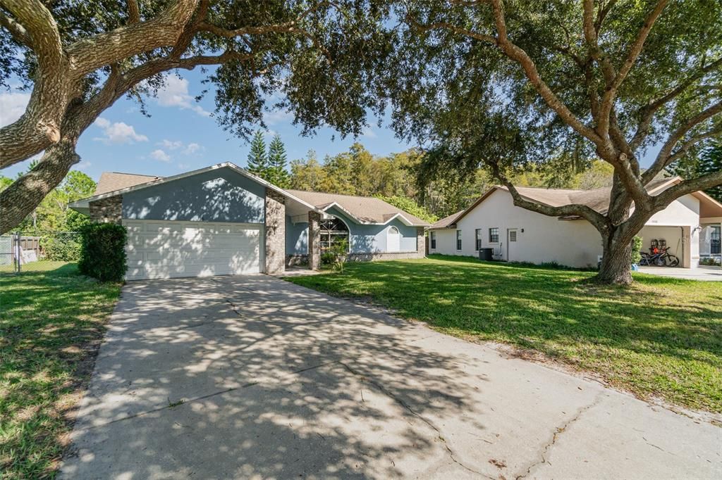 Active With Contract: $399,900 (4 beds, 3 baths, 1932 Square Feet)