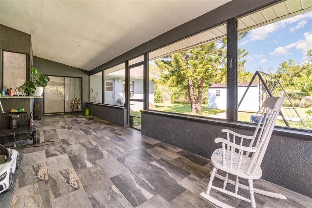 Active With Contract: $399,900 (4 beds, 3 baths, 1932 Square Feet)