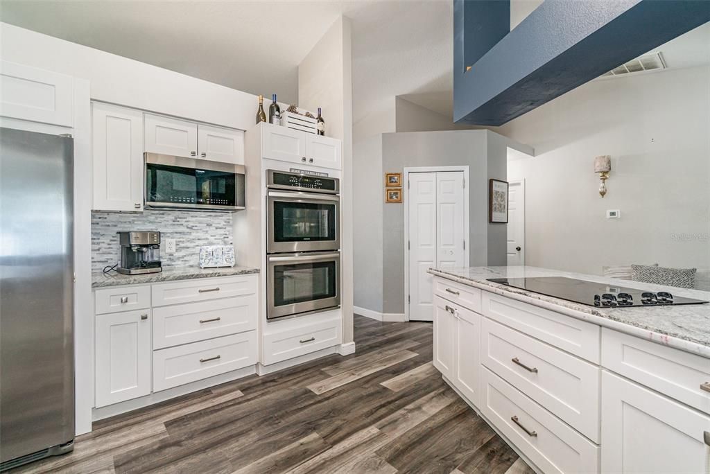 Active With Contract: $399,900 (4 beds, 3 baths, 1932 Square Feet)