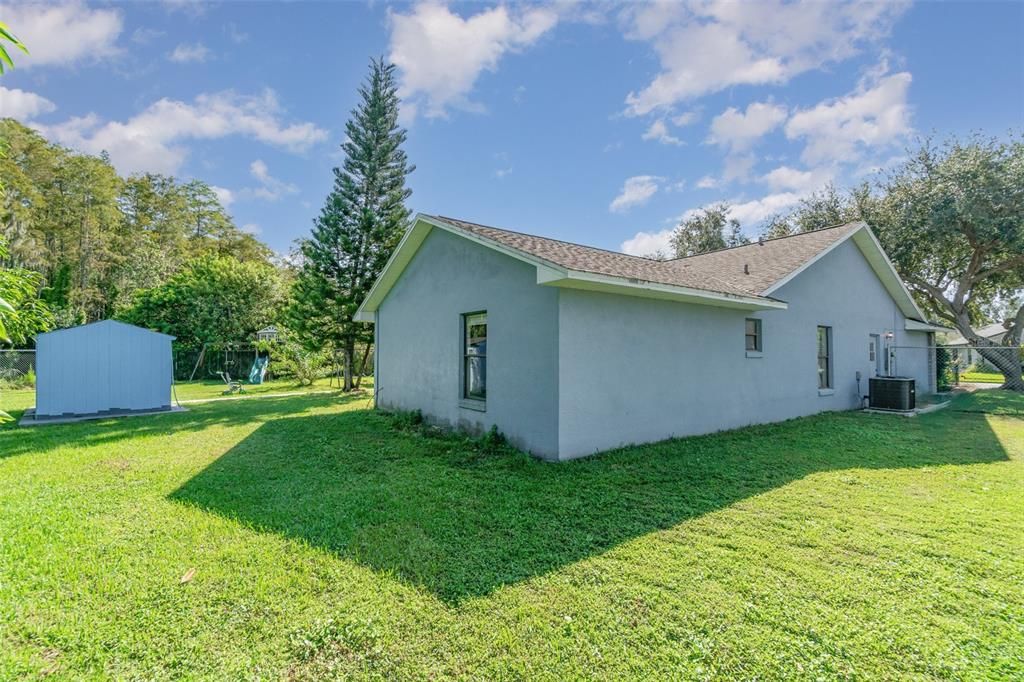 Active With Contract: $399,900 (4 beds, 3 baths, 1932 Square Feet)