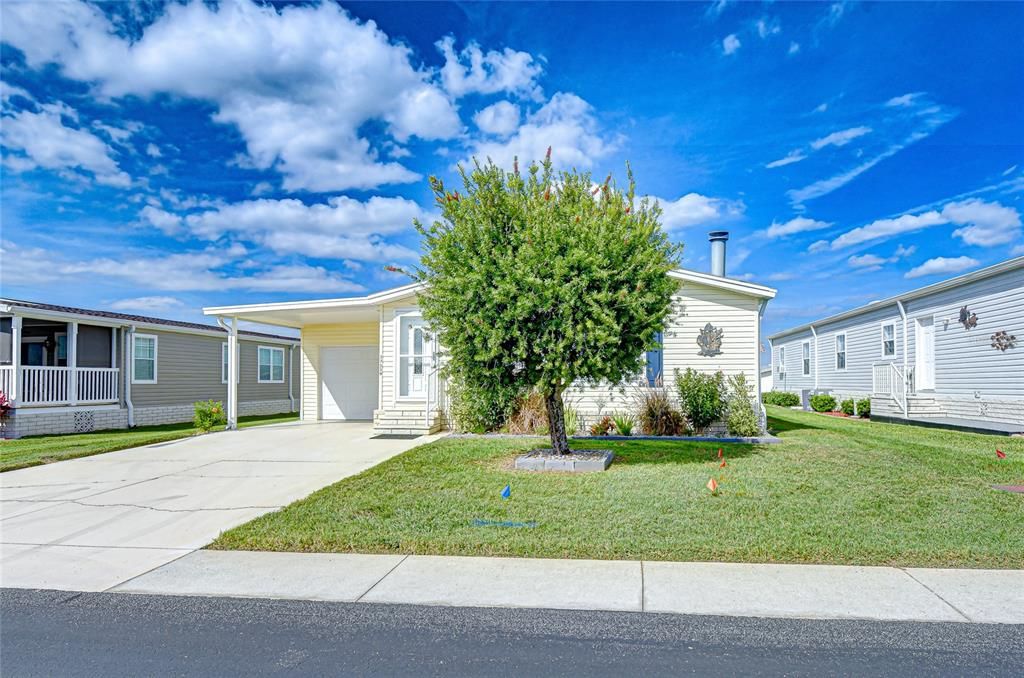 合同活跃: $219,000 (3 贝兹, 2 浴室, 1512 平方英尺)