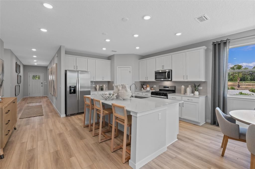 待售: $409,990 (4 贝兹, 3 浴室, 2055 平方英尺)