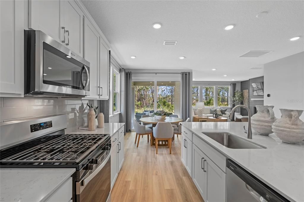 待售: $409,990 (4 贝兹, 3 浴室, 2055 平方英尺)