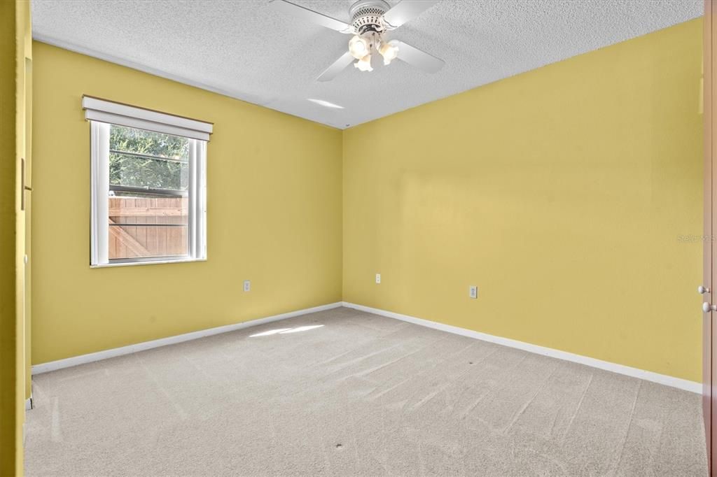 For Sale: $180,000 (2 beds, 2 baths, 1353 Square Feet)