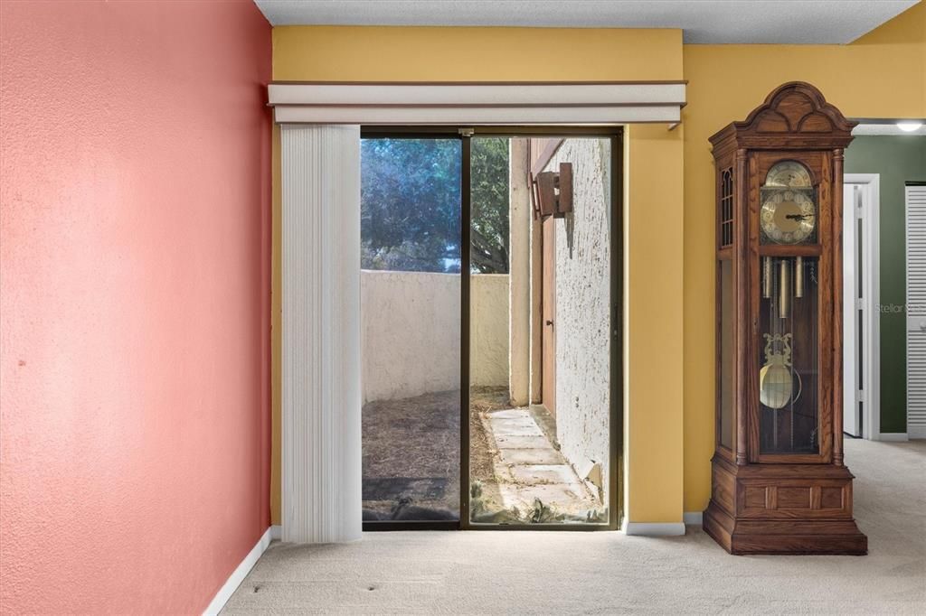 For Sale: $180,000 (2 beds, 2 baths, 1353 Square Feet)