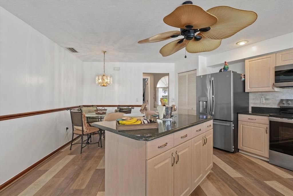 For Sale: $575,000 (3 beds, 2 baths, 2179 Square Feet)