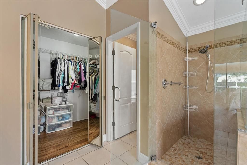 For Sale: $575,000 (3 beds, 2 baths, 2179 Square Feet)