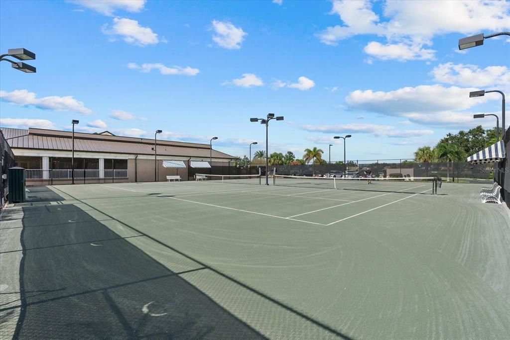 For Sale: $575,000 (3 beds, 2 baths, 2179 Square Feet)