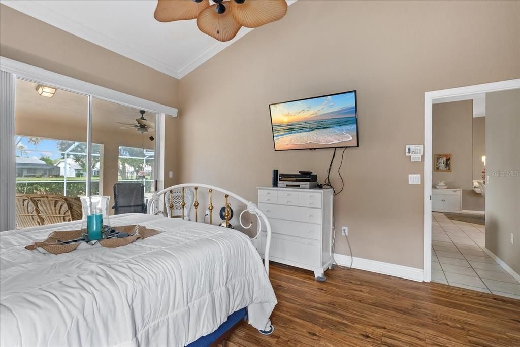 For Sale: $575,000 (3 beds, 2 baths, 2179 Square Feet)