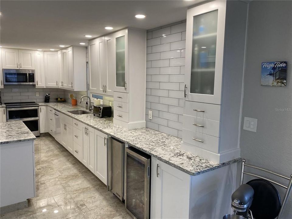 В аренду: $4,950 (2 спален, 2 ванн, 1080 Квадратных фут)