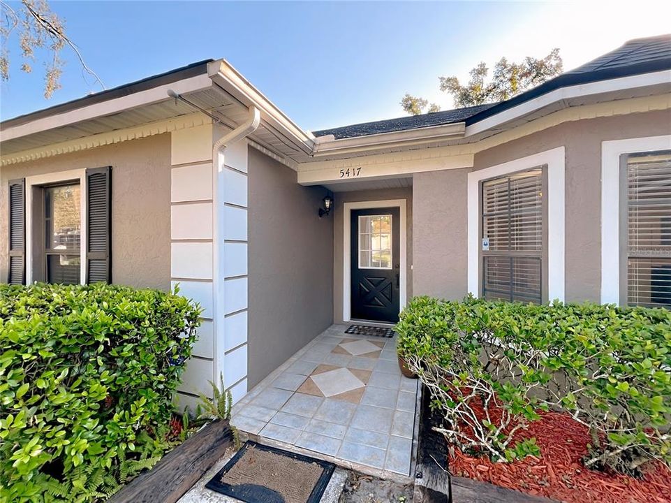 For Sale: $385,000 (3 beds, 2 baths, 1593 Square Feet)