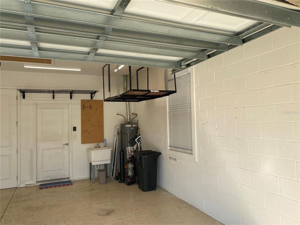 For Sale: $259,900 (2 beds, 2 baths, 1469 Square Feet)