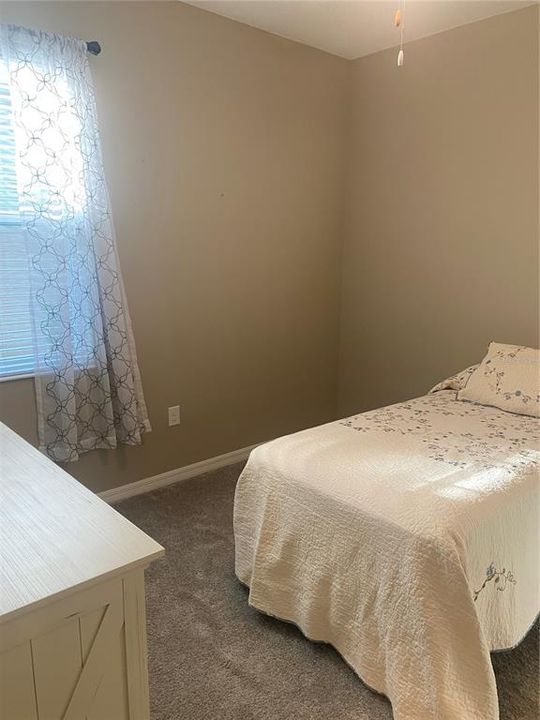 For Sale: $259,900 (2 beds, 2 baths, 1469 Square Feet)