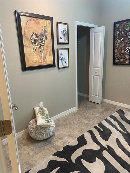 For Sale: $259,900 (2 beds, 2 baths, 1469 Square Feet)